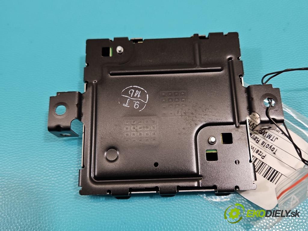 Toyota Rav4 IV 2013-2018 2.0 D4D 143 HP manual 105 kW 1995 cm3 5- střídač: xenon 85967-42010 (Riadiaca jednotka xenónu)