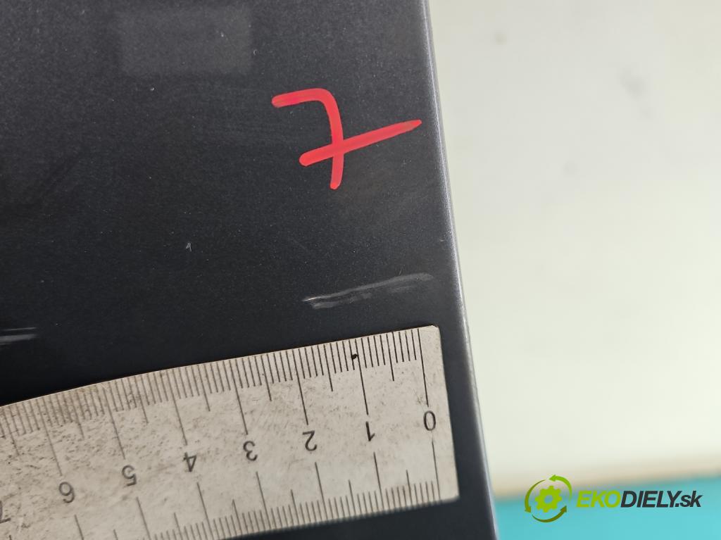 Opel Vectra C 2002-2008 1.9 cdti 120 hp manual 88 kW 1910 cm3 5- blatnik přední levý  (Levý přední blatník)