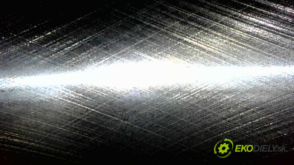 Volvo V40 II 2012-2019 2.0 D4 190 HP manual 140 kW 1969 cm3 5- motor diesla D4204T