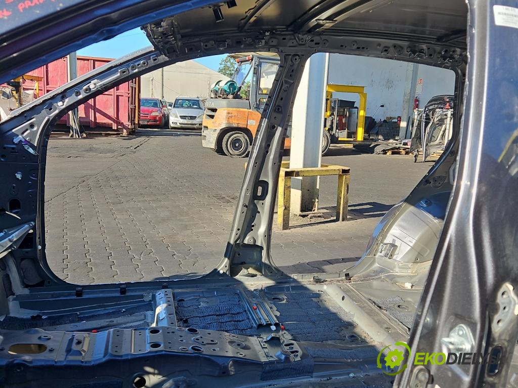 Toyota Rav4 IV 2013-2018 2.0 D4D 143 HP manual 105 kW 1995 cm3 5- Práh: pravý  (Karoséria ostatné)
