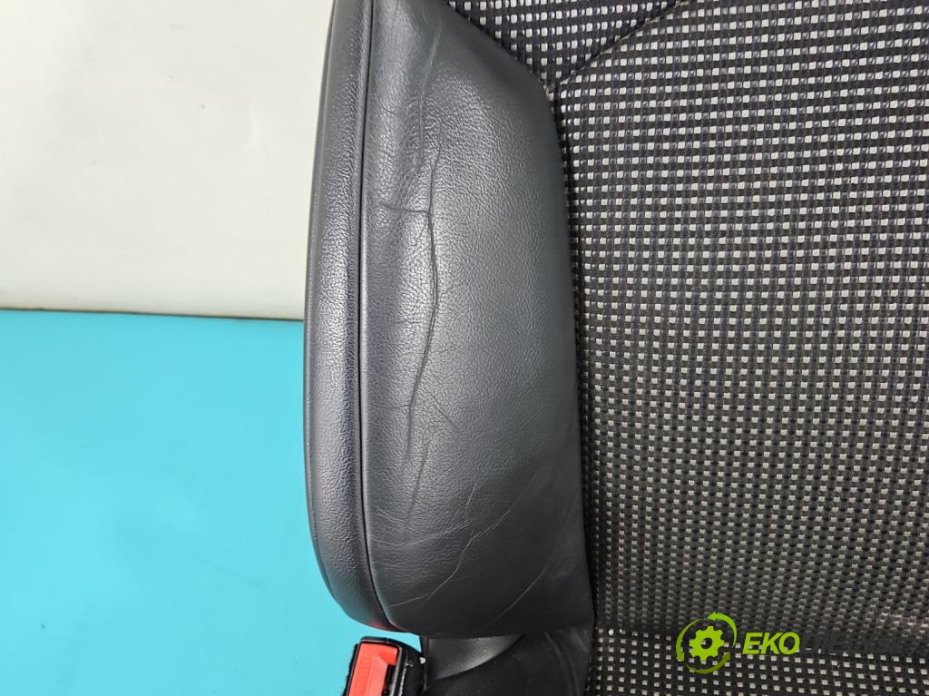 Citroen C5 II 2008-2017 2.0 hdi 163 HP automatic 120 kW 1997 cm3 5- Sedačka ľavý  (Sedadlo)