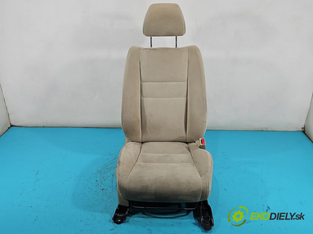 Honda Civic VIII 2006-2011 2.1 i-CTDi 141 HP manual 104 kW 2131 cm3 5- Sedačka pravý  (Sedadlo)