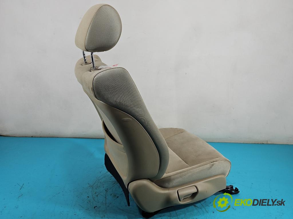 Honda Civic VIII 2006-2011 2.1 i-CTDi 141 HP manual 104 kW 2131 cm3 5- Sedačka pravý  (Sedadlo)