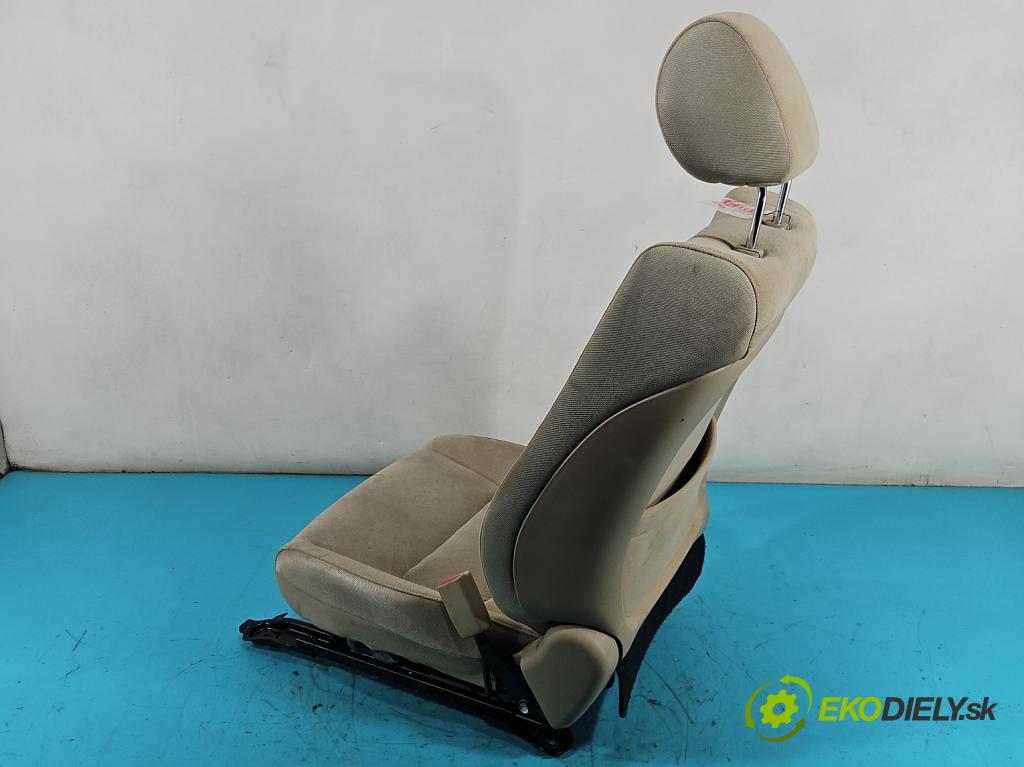 Honda Civic VIII 2006-2011 2.1 i-CTDi 141 HP manual 104 kW 2131 cm3 5- Sedačka pravý  (Sedadlo)