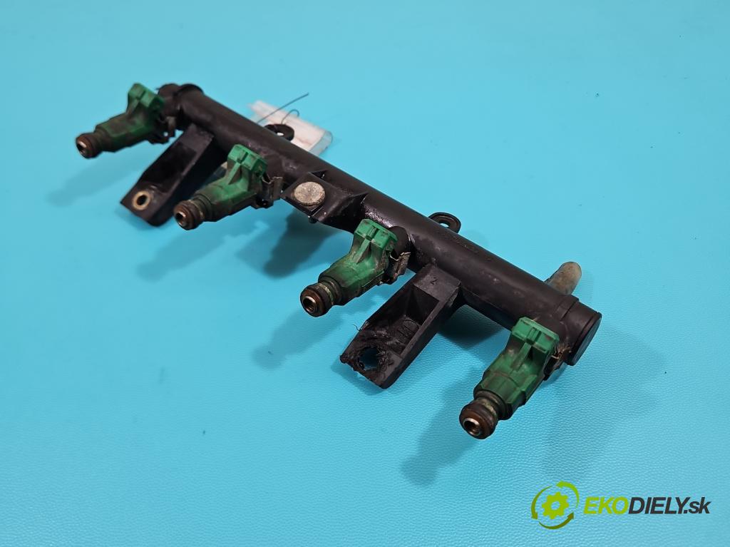 Citroen Saxo 1.1 8V 60 HP manual 44 kW 1124 cm3 5- vstrek 0280156025 (Vstrekovač paliva)