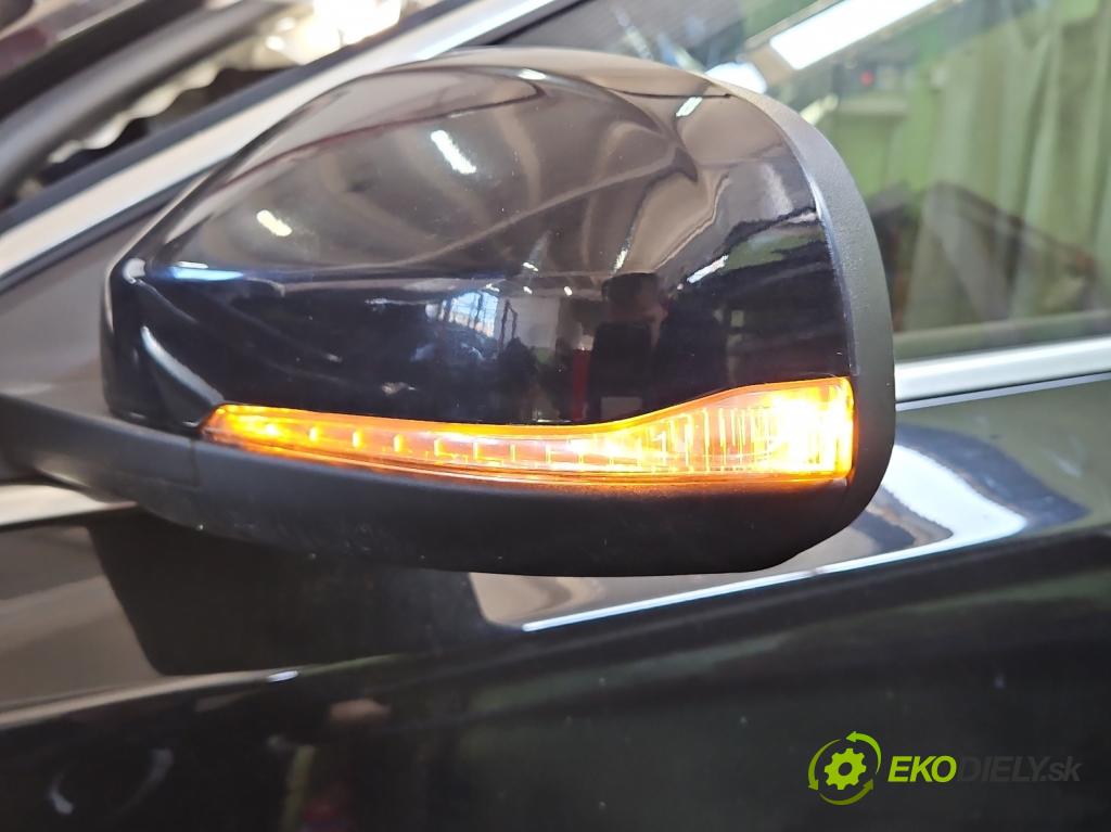 Volvo V40 II 2012-2019 2.0 D4 190 hp manual 140 kW 1969 cm3 5- zpětné zrcátko levé 31442239 (Klika dveří ostatní)
