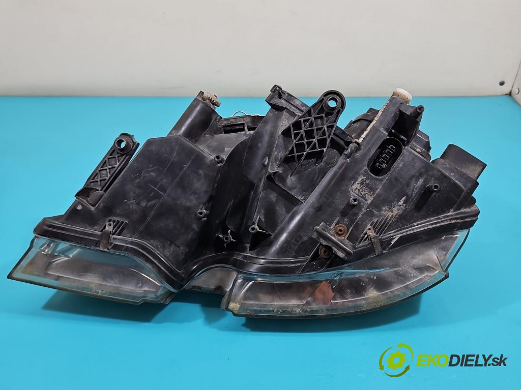 Skoda Superb I 2001-2008 1.9 tdi 131 HP automatic 96 kW 1896 cm3 4- Reflektor: pravý  (Svetlo predné pravé)