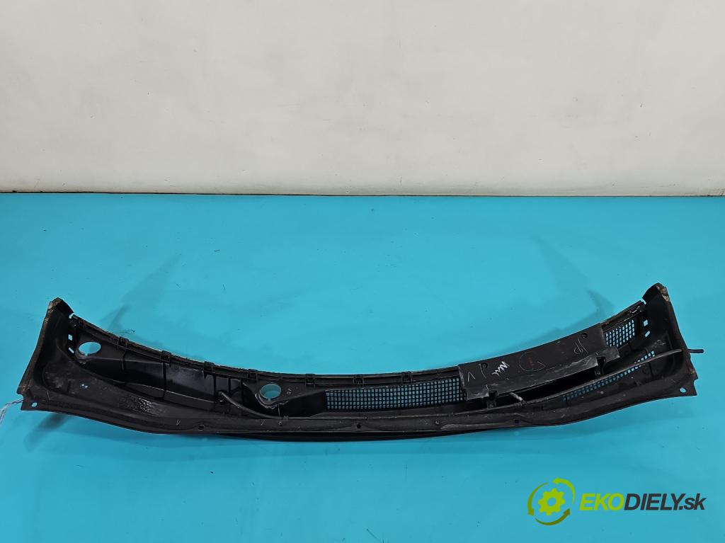 Hyundai I10 I 2008-2013 1.2 16V 78 hp manual 57,3 kW 1248 cm3 5- torpédo 86151-0X00 (Plast pod čelním sklem)