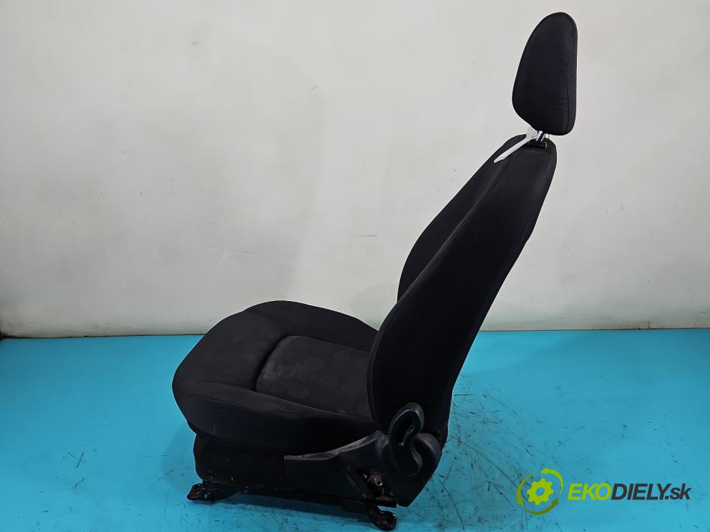 Hyundai I10 I 2008-2013 1.2 16V 78 HP manual 57,3 kW 1248 cm3 5- Sedačka pravý  (Sedadlo)