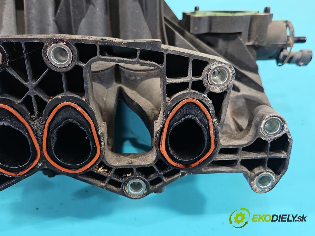 Fiat Linea 1.4 8V 77 hp manual 57 kW 1368 cm3 4- potrubí sací  (Sací potrubí)