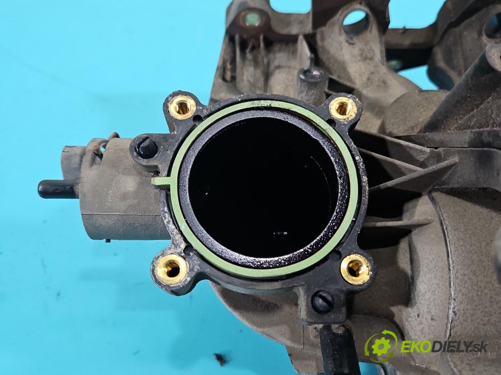 Fiat Linea 1.4 8V 77 hp manual 57 kW 1368 cm3 4- potrubí sací  (Sací potrubí)