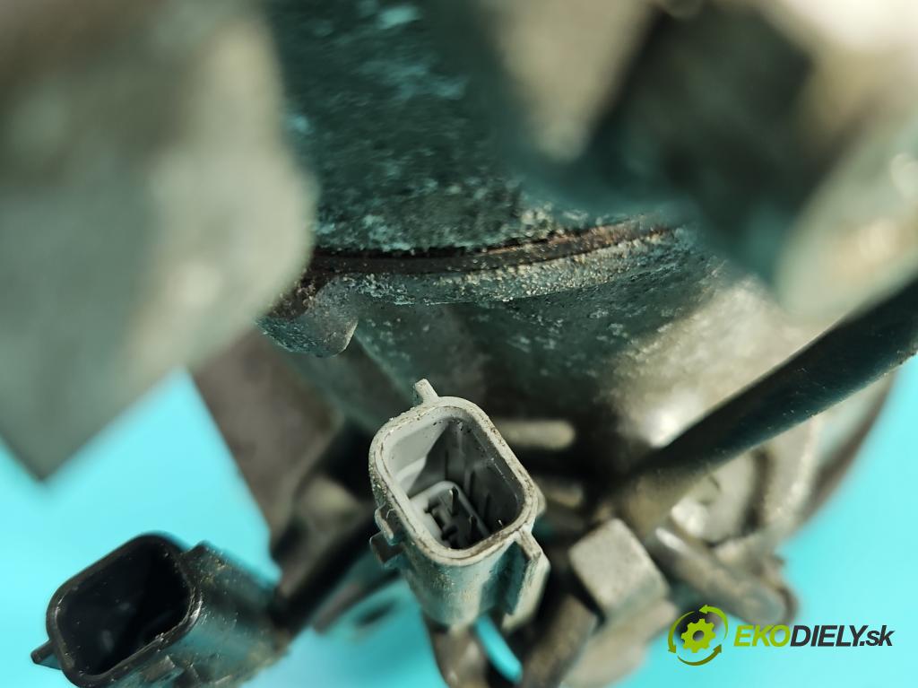 Nissan Qashqai II J11 2013-2021 1.2 T 116 HP manual 85 kW 1197 cm3 5- Kompresor: klimatizácie 926004EB0A (Kompresor klimatizácie)