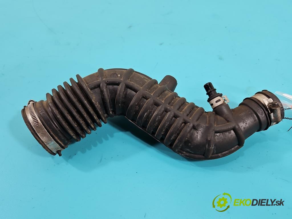 Nissan Qashqai II J11 2013-2021 1.2 T 116 hp manual 85 kW 1197 cm3 5- Trubka: