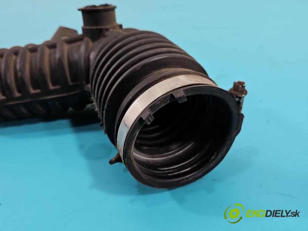 Nissan Qashqai II J11 2013-2021 1.2 T 116 hp manual 85 kW 1197 cm3 5- Trubka: