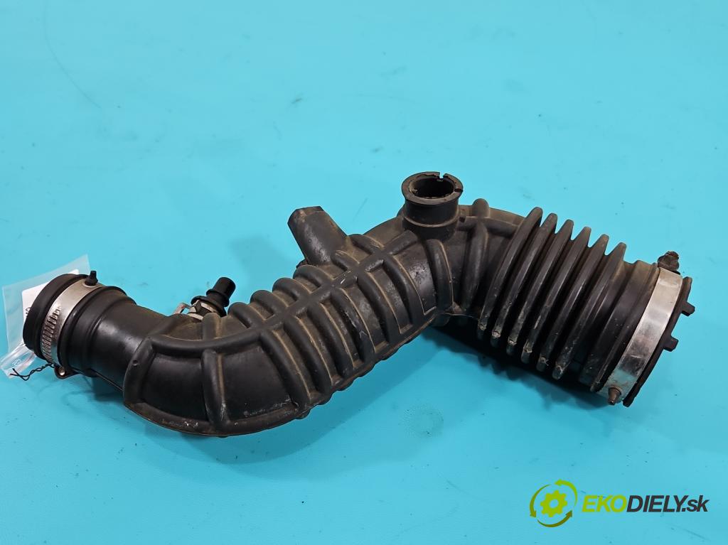 Nissan Qashqai II J11 2013-2021 1.2 T 116 hp manual 85 kW 1197 cm3 5- Trubka: 