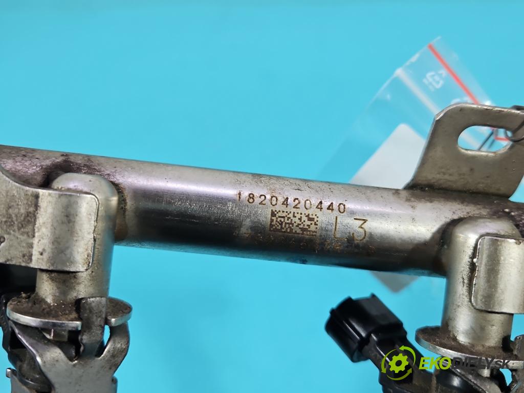 Nissan Qashqai II J11 2013-2021 1.2 T 116 HP manual 85 kW 1197 cm3 5- vstrek 175226637R (Vstrekovač paliva)