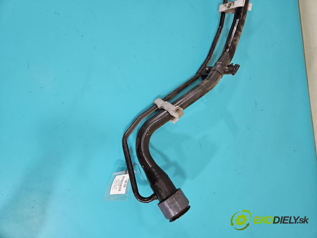 Toyota Rav4 IV 2013-2018 2.0 D4D 143 hp manual 105 kW 1995 cm3 5- Infuze: paliva