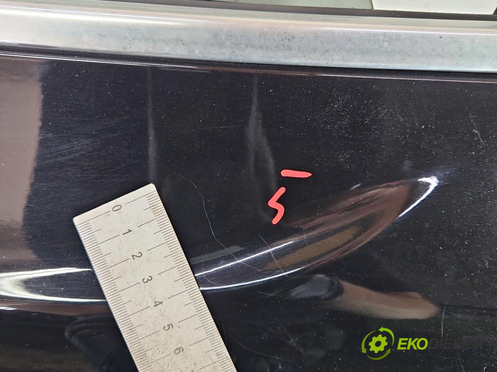 Volvo V40 II 2012-2019 2.0 D4 190 hp manual 140 kW 1969 cm3 5- dveře zadní levé  (Klika dveří ostatní)