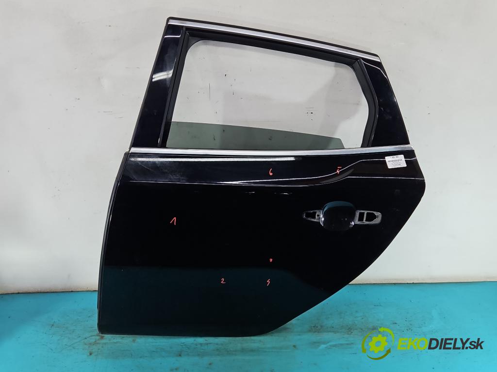 Volvo V40 II 2012-2019 2.0 D4 190 hp manual 140 kW 1969 cm3 5- dveře zadní levé  (Klika dveří ostatní)