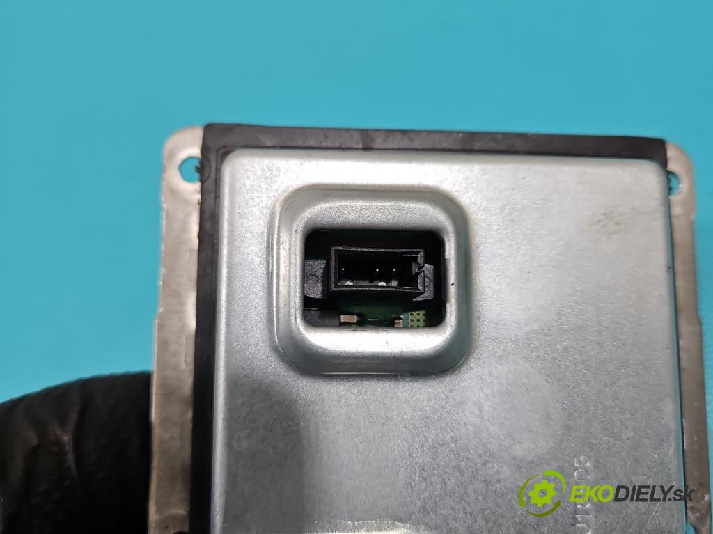 Citroen C4 I 2004-2011 1.6 HDI 109 HP manual 80 kW 1560 cm3 3- střídač: xenon 89035114 (Riadiaca jednotka xenónu)