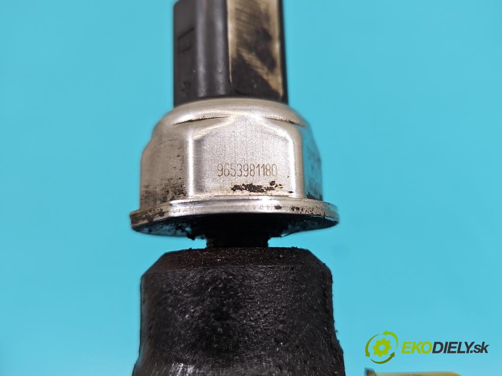 Citroen C3 I 2002-2009 1.4 HDI 68 HP manual 50 kW 1398 cm3 5- lišta vstrekovacia 9654592680 (Vstrekovacia lišta)