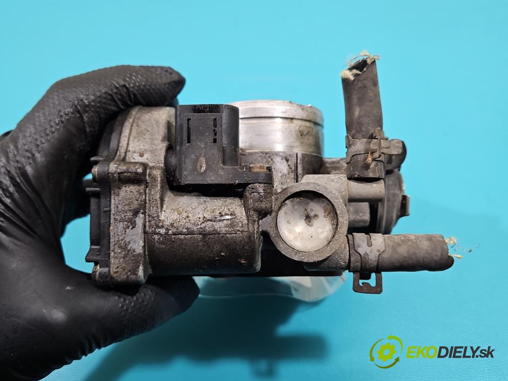 Vw Golf IV 1997-2003 1.6 SR 101 HP manual 74 kW 1595 cm3 5- klapka 06A133064J (Škrtiaca klapka)