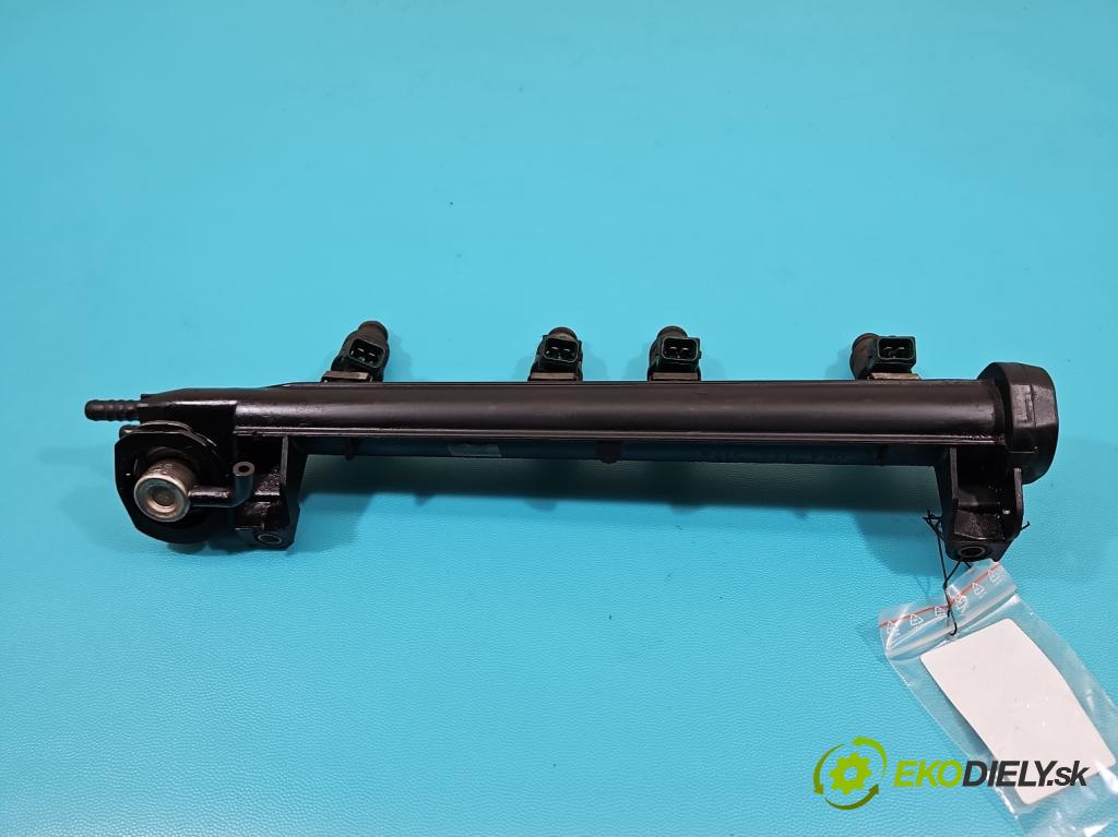 Vw Golf IV 1997-2003 1.6 SR 101 HP manual 74 kW 1595 cm3 5- vstrek 037906031AA (Vstrekovač paliva)