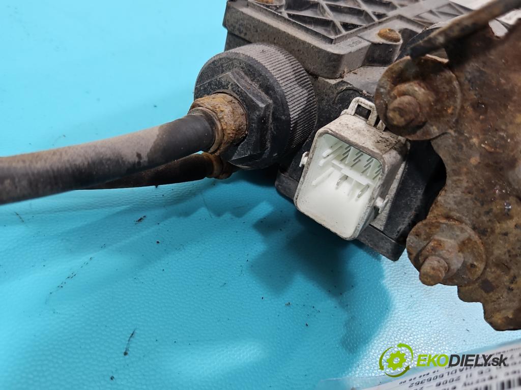 Citroen C5 II 2008-2017 2.0 hdi 163 HP automatic 120 kW 1997 cm3 5- Brzda manuál: elektrický: 9674099780 (Ručná brzda)