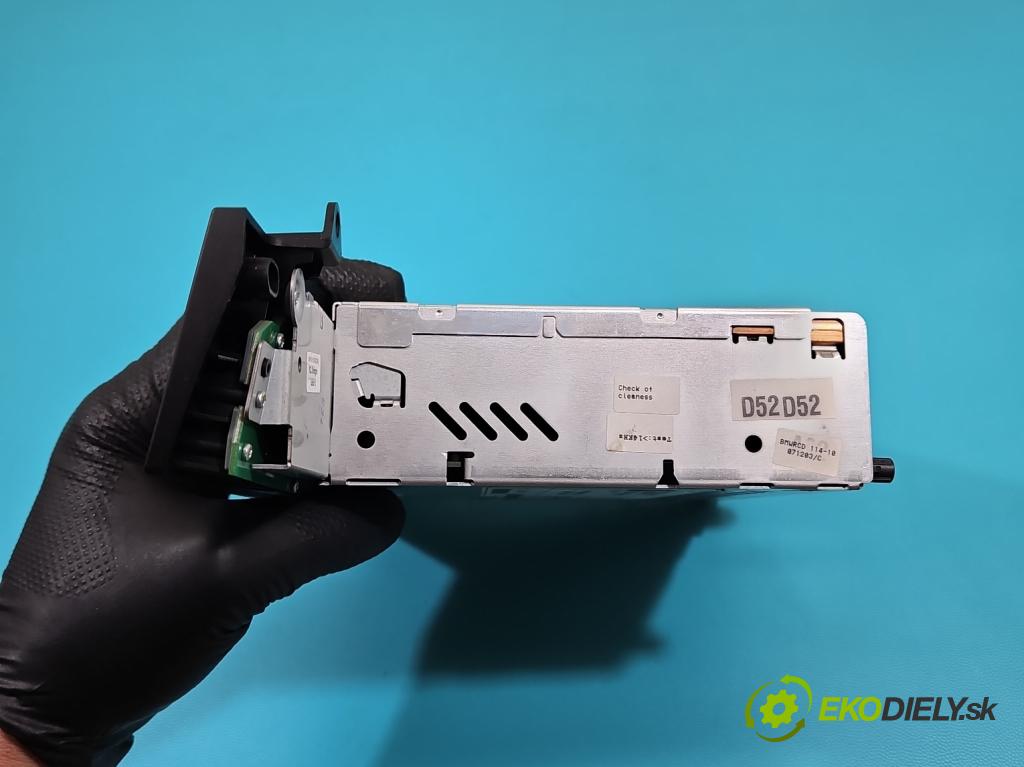 Bmw X3 E83 2003-2010 3.0d 218 HP automatic 160 kW 2993 cm3 5- Radio originál 9173686