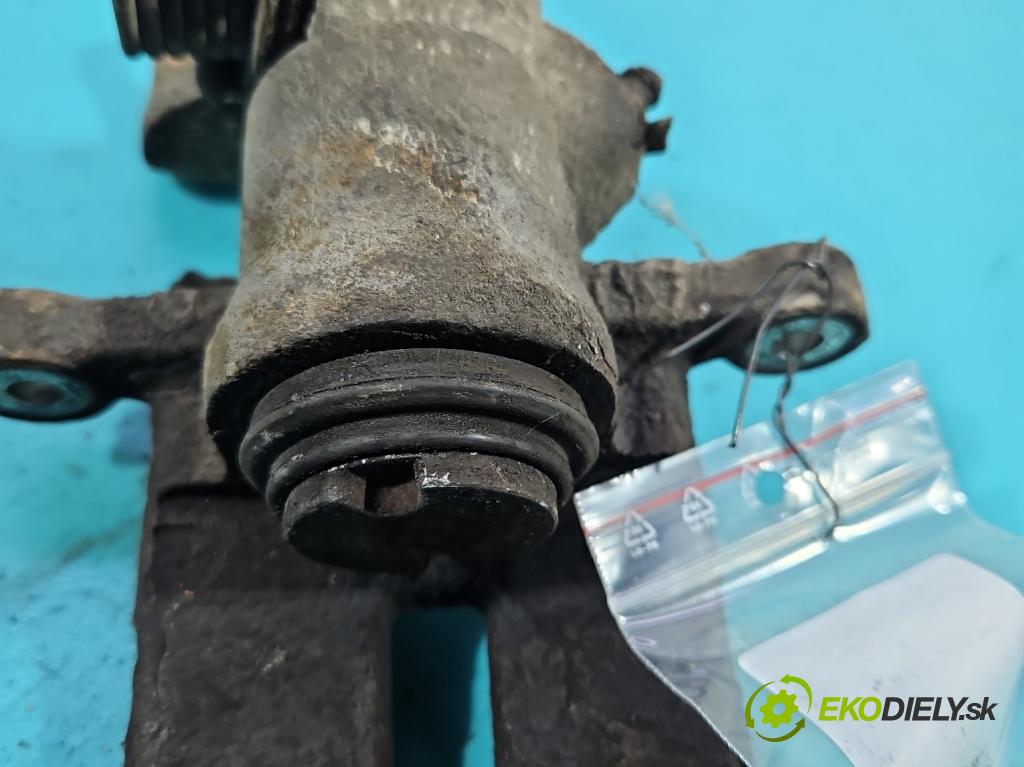 Hyundai I10 I 2008-2013 1.2 16V 78 HP manual 57.3 kW 1248 cm3 5- brzdič zadné pravý  (Kľučka dverí ostatné)