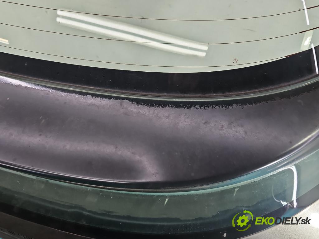 Honda Civic VIII 2006-2011 2.1 i-CTDi N22A2 141 hp manual 104 kW 2131 cm3 5- zadní kufrové dveře  (Zadní kapota (kufr))