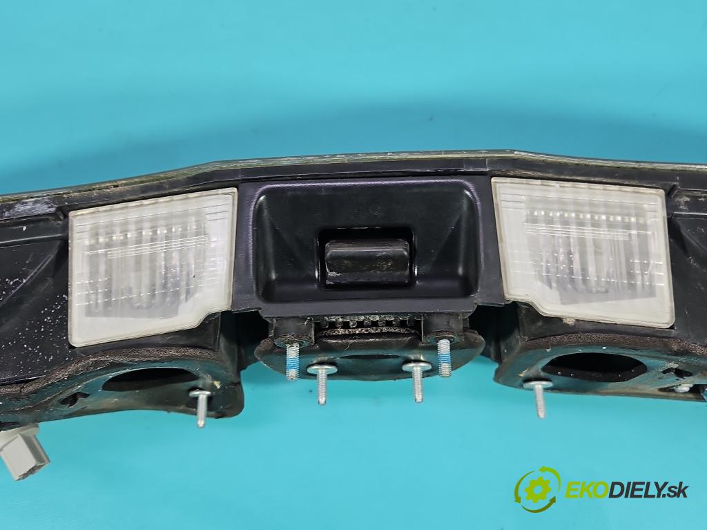 Honda Civic VIII 2006-2011 2.1 i-CTDi N22A2 141 hp manual 104 kW 2131 cm3 5- zaslepka: zadní 132-16721