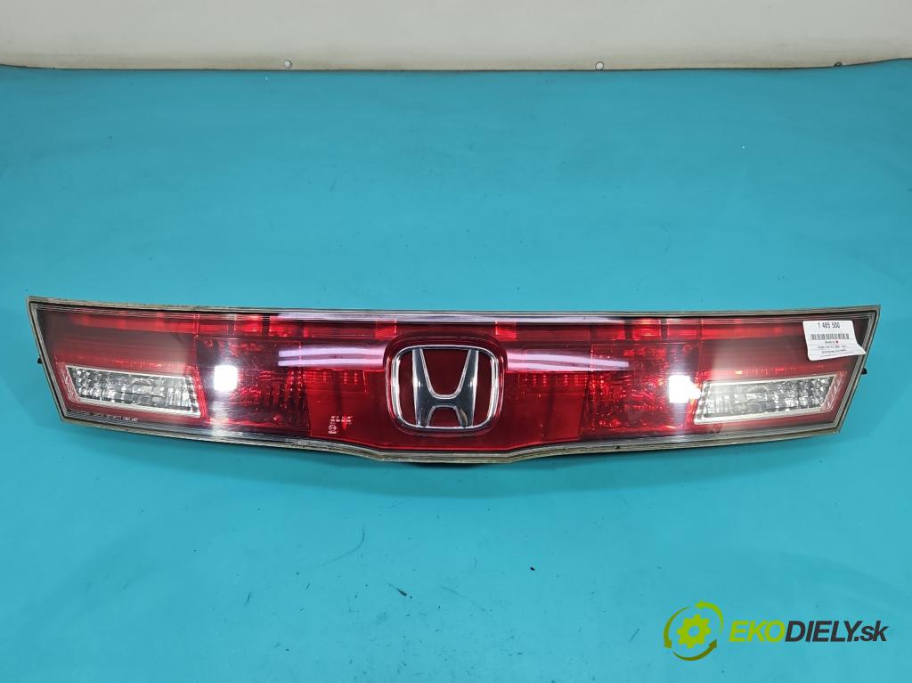 Honda Civic VIII 2006-2011 2.1 i-CTDi N22A2 141 hp manual 104 kW 2131 cm3 5- zaslepka: zadní 132-16721