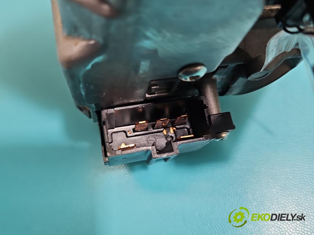 Honda Civic VIII 2006-2011 2.1 i-CTDi 141 HP manual 104 kW 2131 cm3 5- Spínačka 39730-SMG-G010-M1 (Spínacia skrinka)