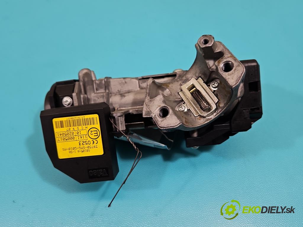 Honda Civic VIII 2006-2011 2.1 i-CTDi 141 HP manual 104 kW 2131 cm3 5- Spínačka 39730-SMG-G010-M1 (Spínacia skrinka)