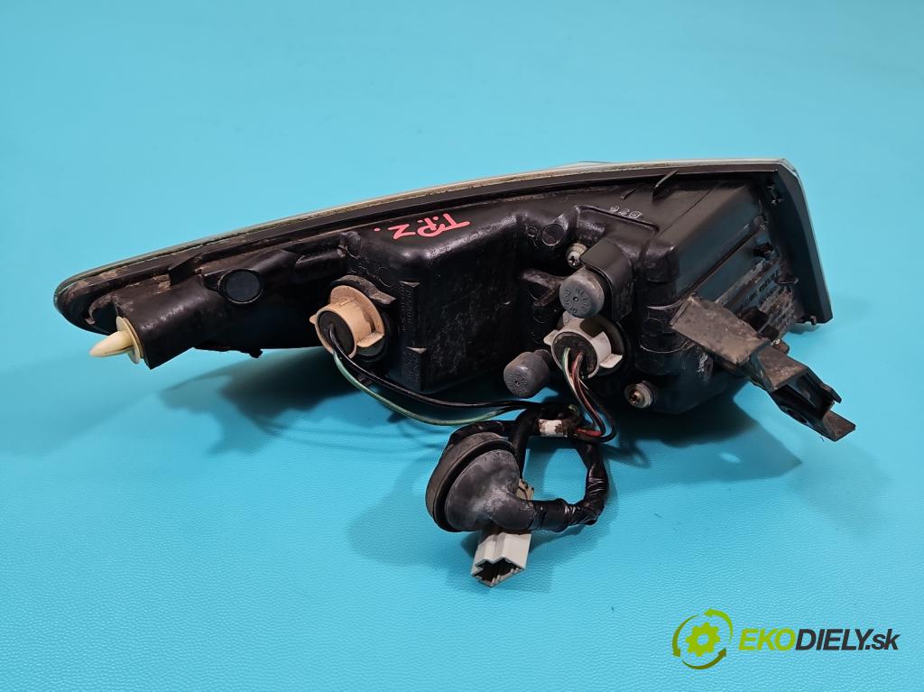 Honda Civic VIII 2006-2011 2.1 i-CTDi N22A2 141 HP manual 104 kW 2131 cm3 5- svetlo / reflektor zadné pravé 220-16721 (Kľučka dverí ostatné)