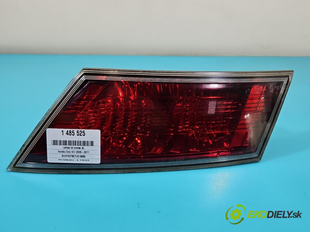 Honda Civic VIII 2006-2011 2.1 i-CTDi N22A2 141 HP manual 104 kW 2131 cm3 5- svetlo / reflektor zadné pravé 226-16874 (Kľučka dverí ostatné)