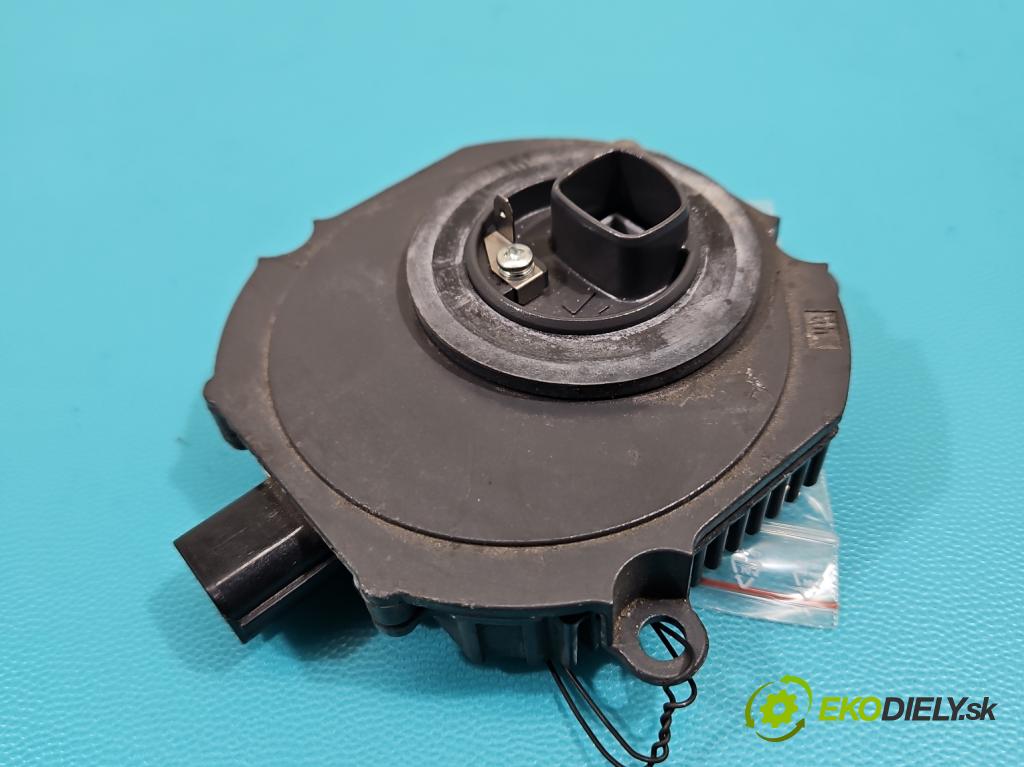 Honda Civic VIII 2006-2011 2.1 i-CTDi 141 HP manual 104 kW 2131 cm3 5- střídač: xenon  (Riadiaca jednotka xenónu)