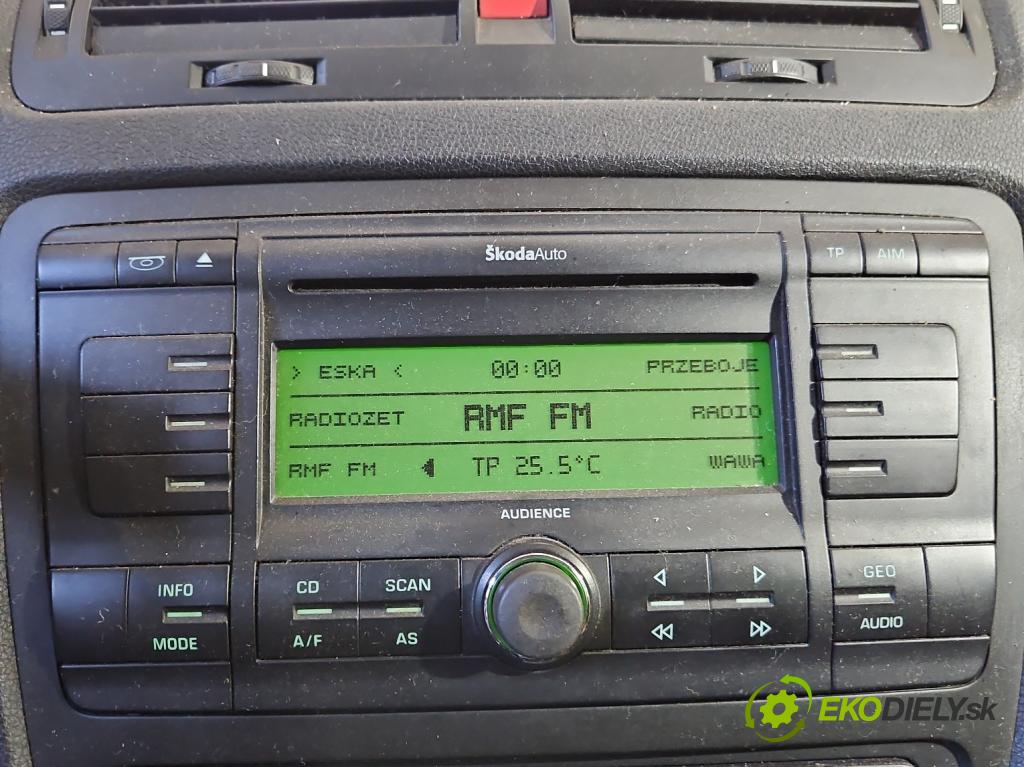 Skoda Octavia II 2004-2013 2.0 tdi 140 HP manual 103 kW 1968 cm3 5- Radio originál 1Z0035156A