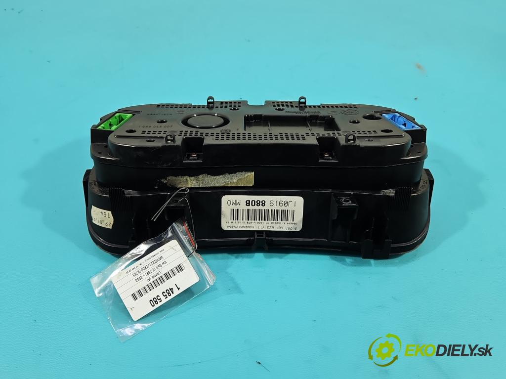 Vw Golf IV 1997-2003 1.6 SR 101 hp manual 74 kW 1595 cm3 5- Přístrojová deska 1J0919880B (Přístrojová deska)