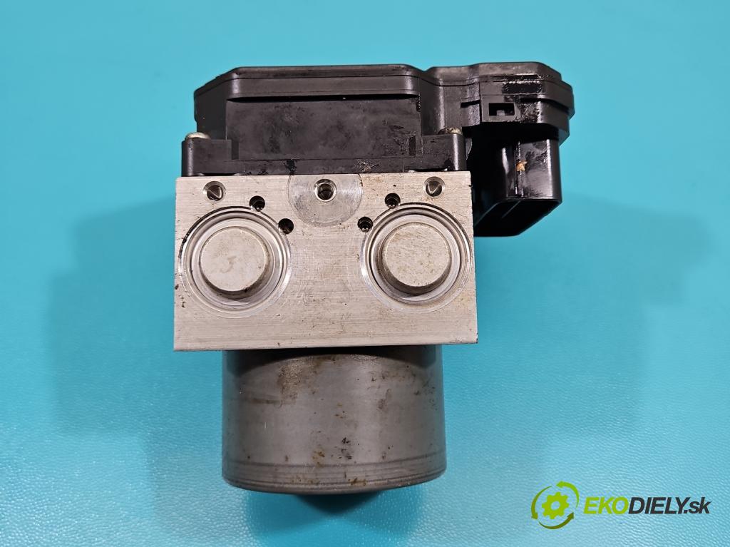 Toyota Rav4 IV 2013-2018 2.0 D4D 143 HP manual 105 kW 1995 cm3 5- čerpadlo abs 44540-42410 (Pumpa ABS)