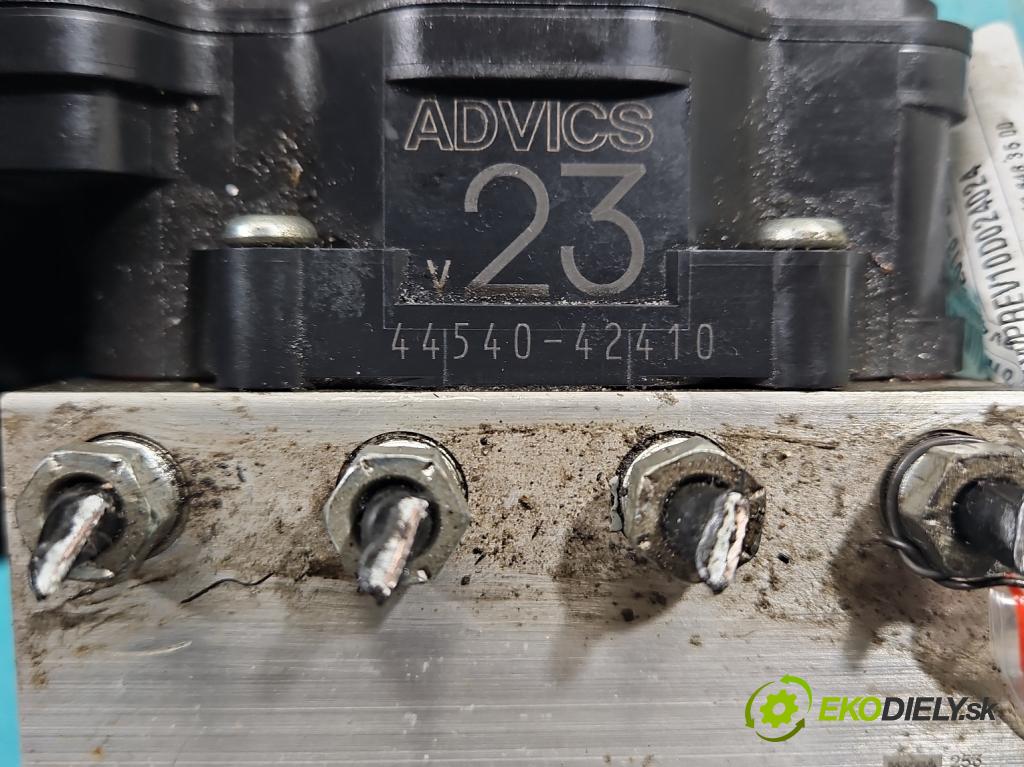 Toyota Rav4 IV 2013-2018 2.0 D4D 143 HP manual 105 kW 1995 cm3 5- čerpadlo abs 44540-42410 (Pumpa ABS)