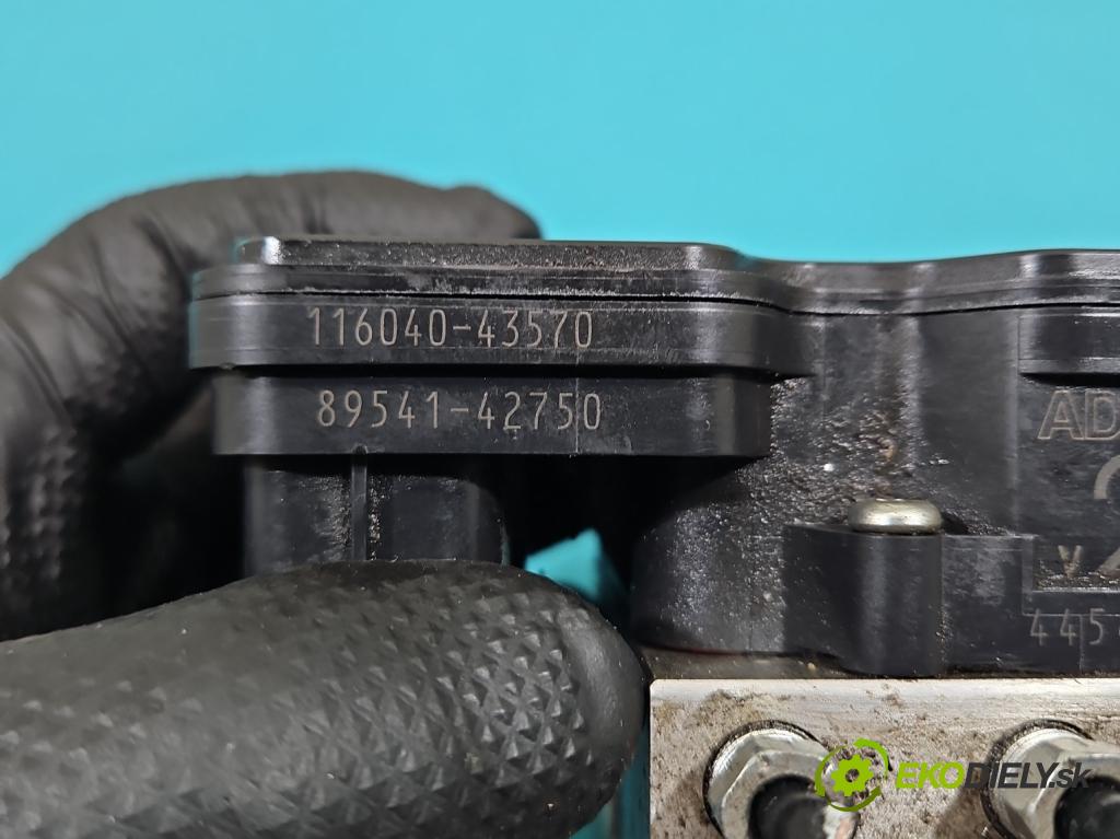 Toyota Rav4 IV 2013-2018 2.0 D4D 143 HP manual 105 kW 1995 cm3 5- čerpadlo abs 44540-42410 (Pumpa ABS)