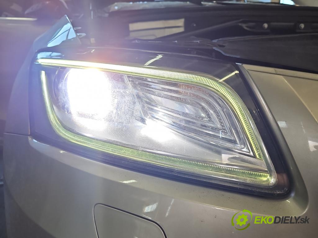 Audi Q5 2008-2016 2.0 tfsi: 220KM automatic 162 kW 1984 cm3 5- Reflektor: pravý 8R0941006C (Svetlo predné pravé)