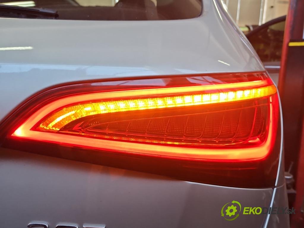 Audi Q5 2008-2016 2.0 tfsi: 220KM automatic 162 kW 1984 cm3 5- světlo zadní pravé 8R0945094D (Klika dveří ostatní)
