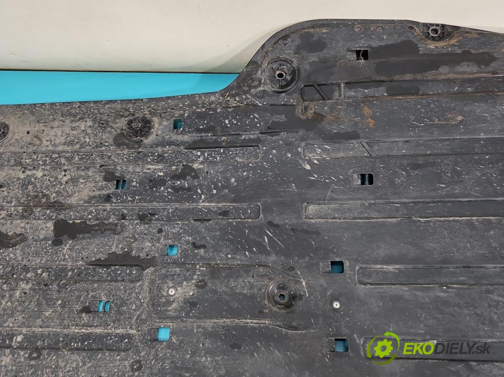Honda Civic VIII 2006-2011 2.1 i-CTDi N22A2 141 hp manual 104 kW 2131 cm3 5- kryt plastová 74605-SMG-E001