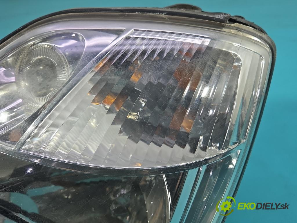 Kia Picanto I 2003-2011 1.0 8v 61 hp manual 45 kW 999 cm3 5- světlo levý  (Klika dveří ostatní)