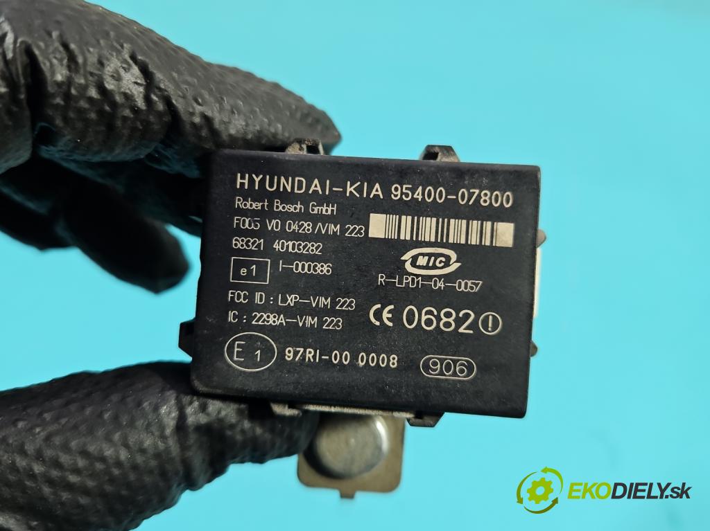 Kia Picanto I 2003-2011 1.0 8v 61 HP manual 45 kW 999 cm3 5- riadiaca jednotka motora 39110-02015