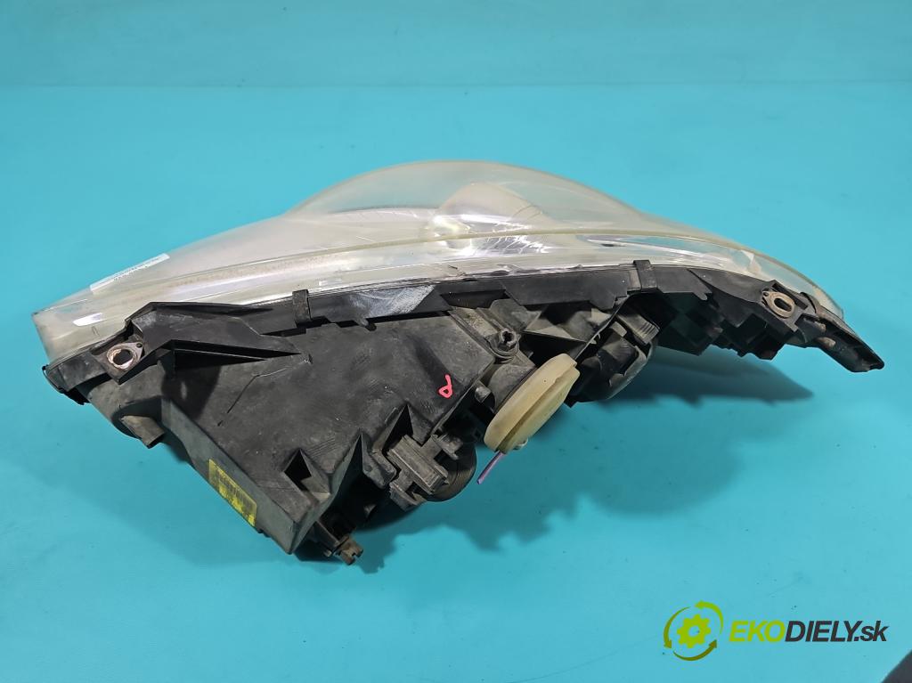 Mercedes A W169 2004-2012 2.0 CDI 109 HP automatic 80 kW 1992 cm3 5- Reflektor: pravý A1698200661 (Svetlo predné pravé)