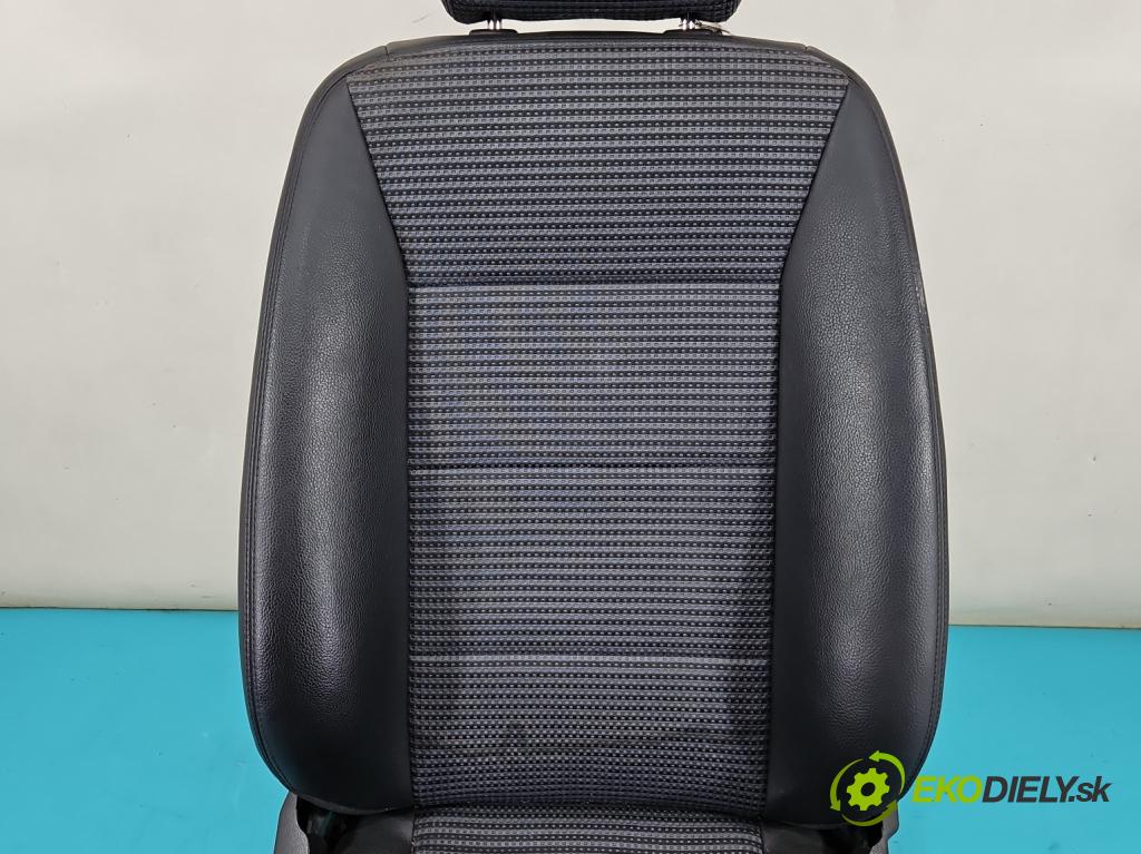 Mercedes A W169 2004-2012 2.0 CDI 109 HP automatic 80 kW 1992 cm3 5- Sedačka pravý  (Sedadlo)